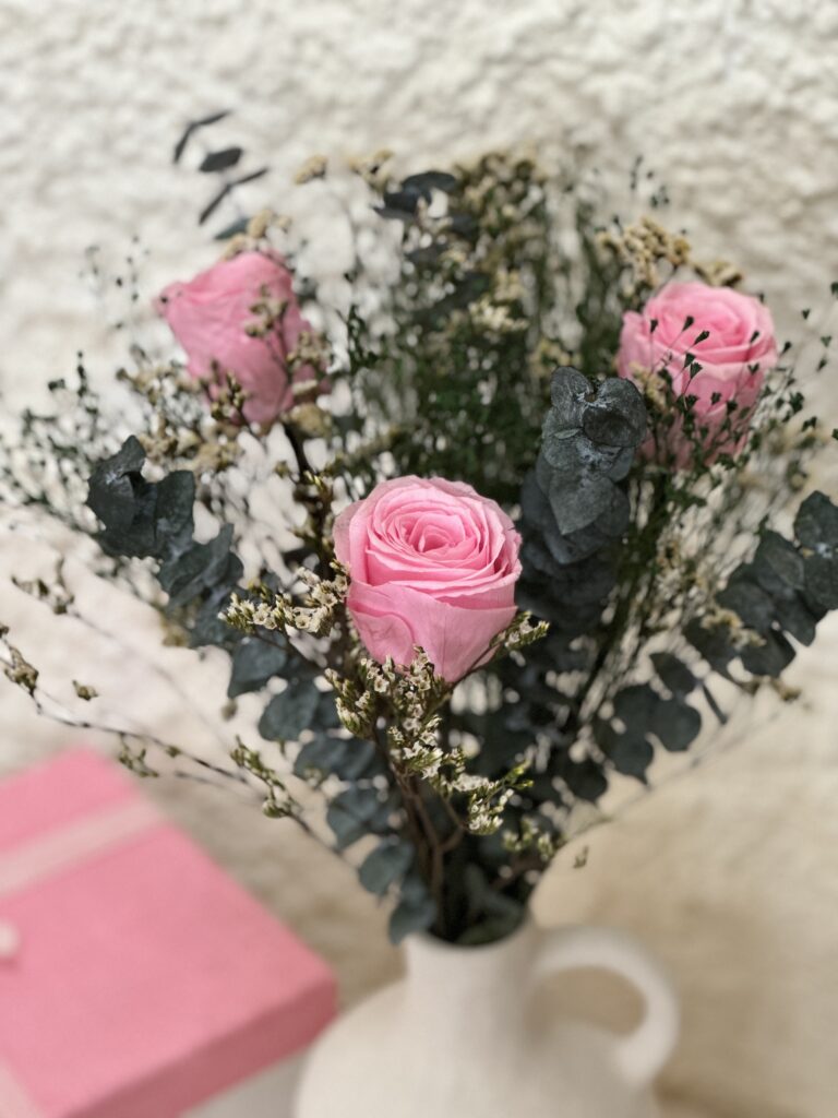 preserved baby blue eucalyptus baby blue, preserved rose, preserved broom bloom, preserved limonium, presserved eucalyptus for sale